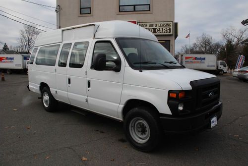 2008 ford e-250 extended handicap wheelchair van ada seats 2 w/chairs no reserve