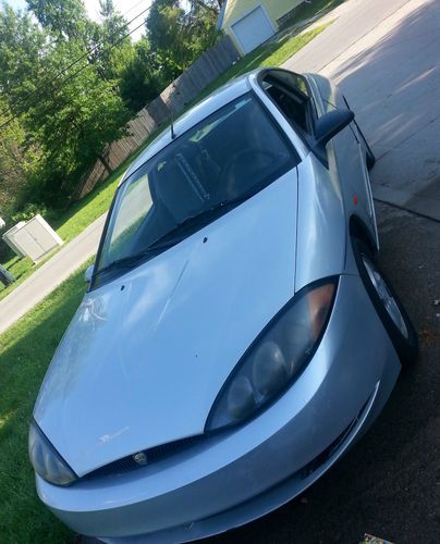 2000 mercury cougar v4 , no reserve,runs daily driver,ice cold ac 5-speed