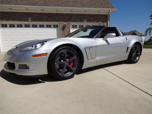 2012 chevy corvette grand sport - 4lt package w/ mag-ride. 6,761 miles