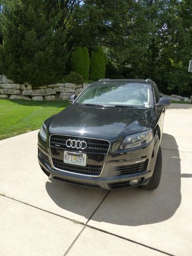 Audi q7 tdi premium plus s-line.  good condition awd grey exterior