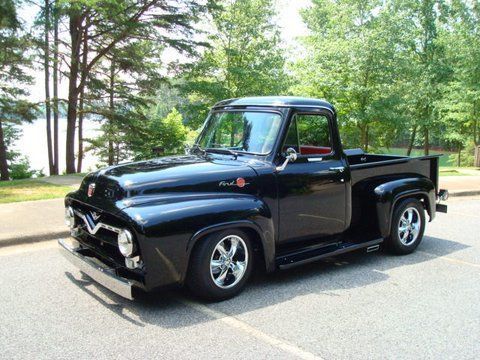 Fully restored and customized f100 antique hot rod muscle truck