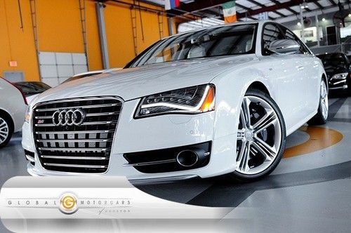 14 audi s8 1-owner 1k-miles rear-ent driver-assist bang-and-olufsen