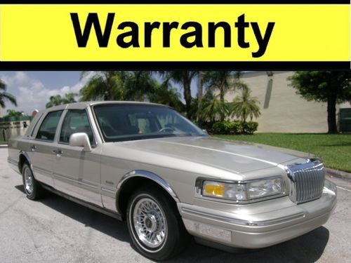 1997 lincoln town car executive series sedan,low miles,see video,no reserve