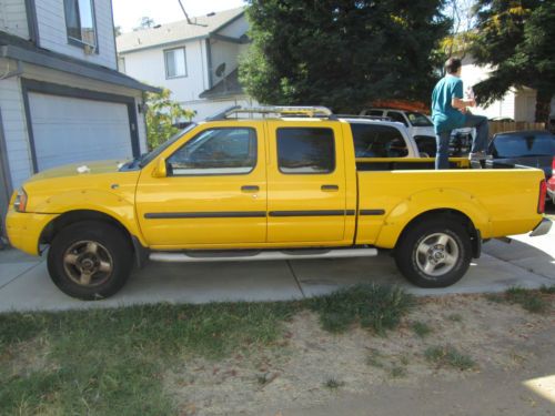 Used 2002 yellow nissan frontier se truck clean title 130376 miles pick up only