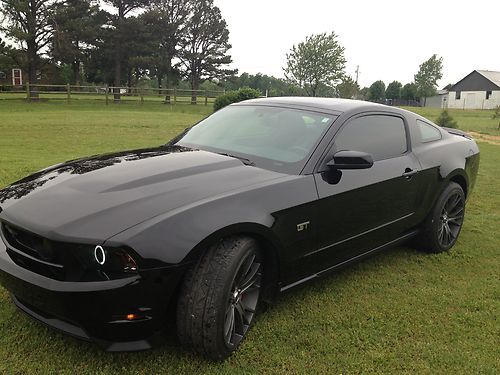2010 ford mustang gt coupe 2-door 4.6l black 5-speed standard