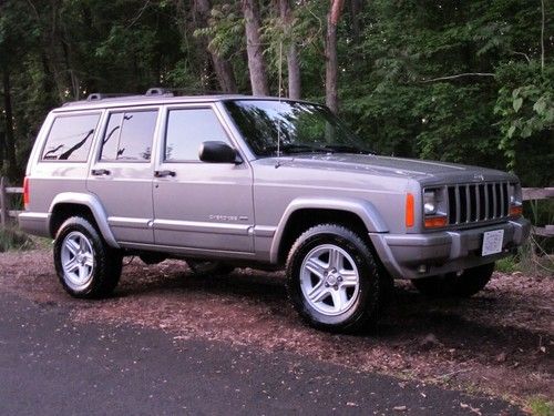 2001 jeep cherokee xj limited ... 79,198 original miles