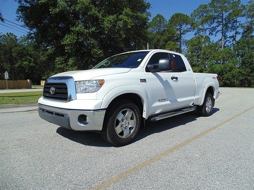 2007 toyota tundra sr5 extended crew cab pickup 4-door 5.7l mint condition