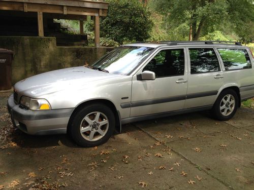 1998 volvo xc70 for parts or repair