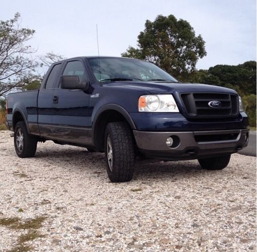 2006 ford f150 fx4 with only 60k miles - extended cab - $0.99 no reserve auction