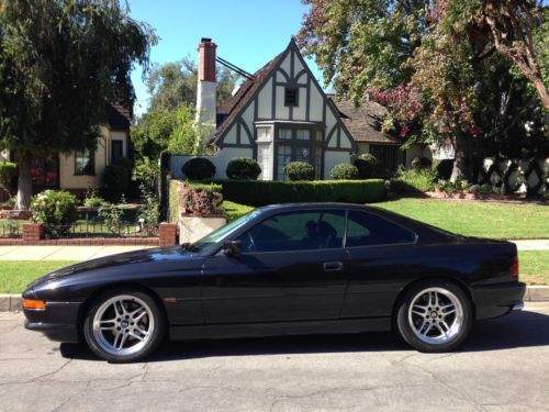 Collectible 840 ci bmw in cosmos black 8-series 1997