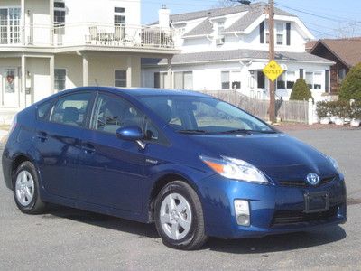2011 toyota prius hatchback hybrid electric 1.8l runs gr8 don't miss it noreserv