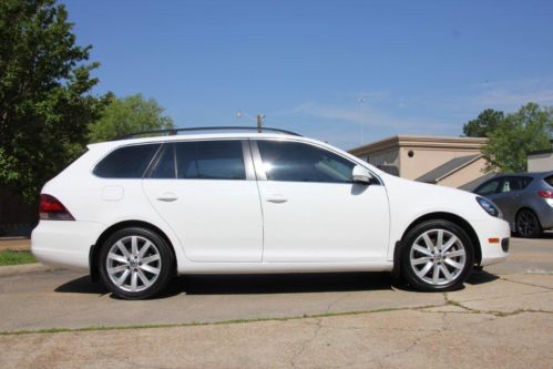 Volkswagen jetta tdi wagon, low miles, turbo charged, pano roof, leather, 42 mpg