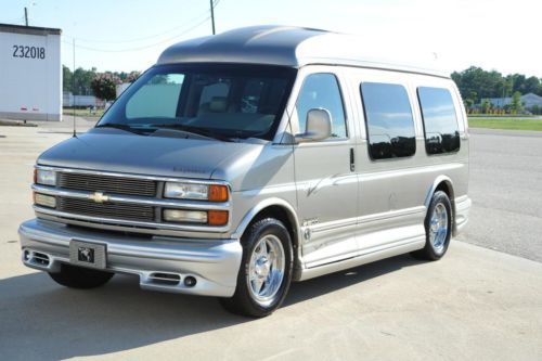 Chevrolet express / explorer conversion van / 100% loaded / 1 owner / 52k miles