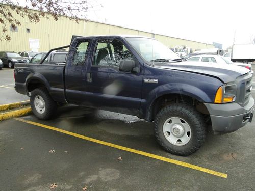 2005 ford f-250 sd xlt supercab 4wd pick up truck