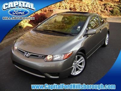 2006 honda civic si low miles, clean, reliable, and fund to drive!