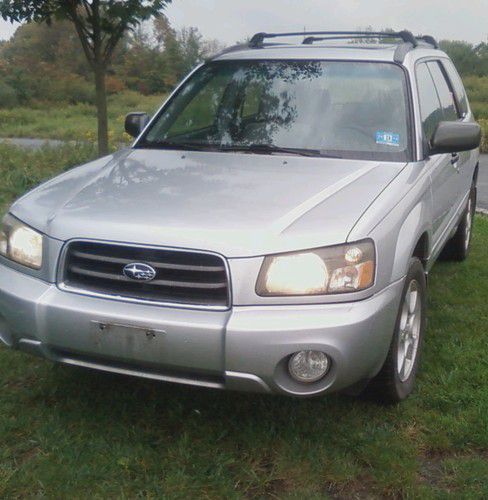 Clean ex running 03 forester 2.5 xs awd auto panoramic moonroof nice !!