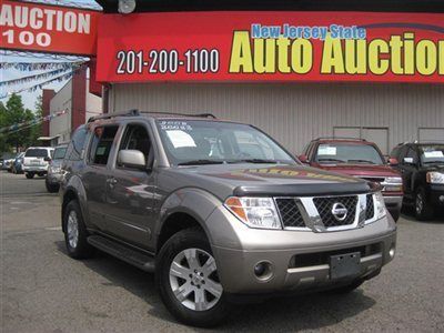2005 nissan pathfinder le carfax certified w/excellent service records 79k miles