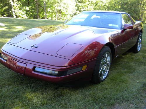 1995 corvette 28,500 mi like new 2nd owner