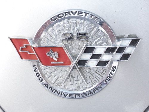 1978 25th silver anniversary l-82 corvette 100% original matching # 36,000 miles