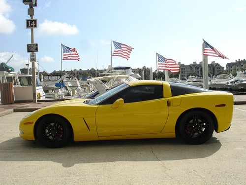 2005 millenium yellow corvette - manural trans, targa top, c6