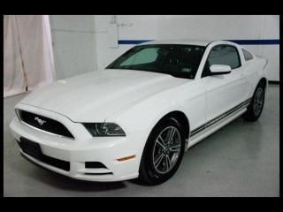 13 mustang coupe, 3.7l v6, auto, leather, cruise, alloys, clean 1 owner!
