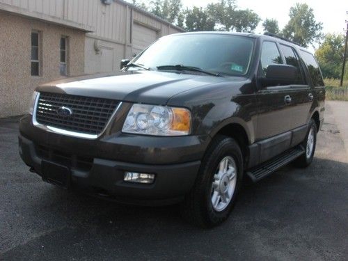 2005 ford expedition xlt 4wd 4x4 7 pass sunroof fully loaded suv