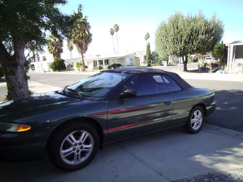 1996 chrysler sebring jx convertible, green with black top,great condition