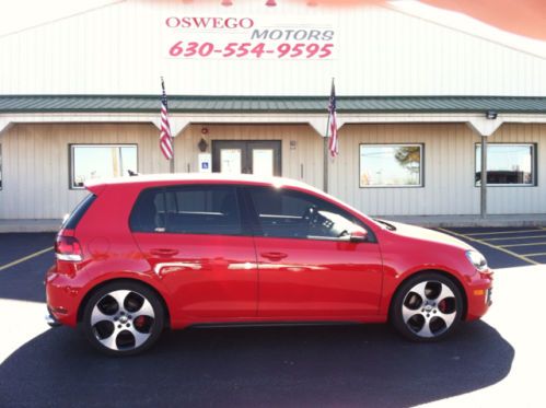 2012 volkswagen gti ***loaded with upgrades***