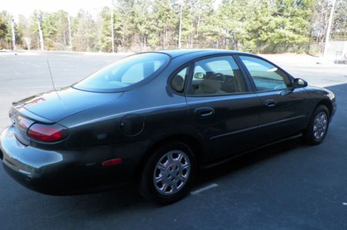 1998 ford taurus se clean interior low miles drives great absolutely no reserve