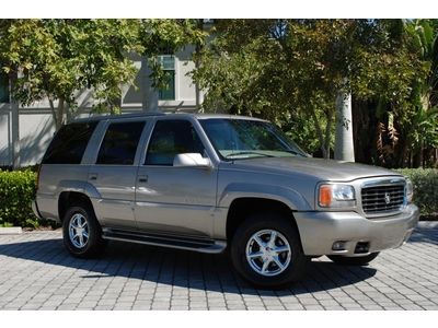 2000 cadillac escalade 4wd sport utility heated leather bose 16in chrome towing