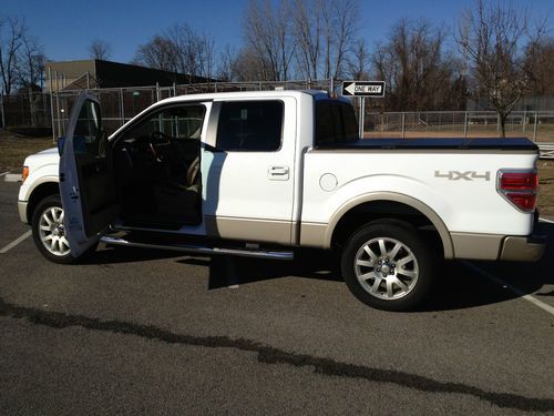 Ford 150 king ranch white loaded