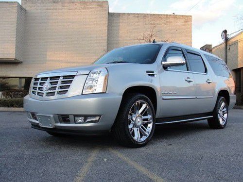 Beautiful 2010 cadillac escalade esv, loaded with options, serviced