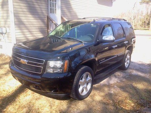 2007 chevrolet tahoe! dvd player! 20'' rims &amp; tires! leather &amp; heated seats!