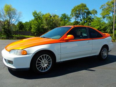 Super sharp affordable civic, 5sp, sun roof, must see all pics, only $2500