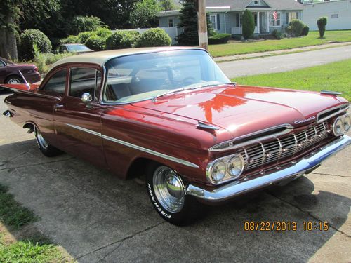 1959 chevy 2dr .biscayne