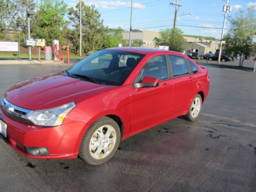 2009 ford focus ses w/ leather seats, seat warmers, moonroof