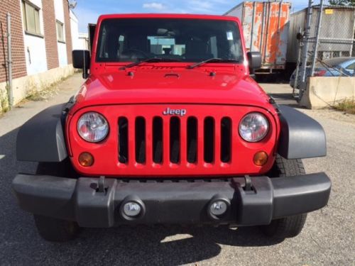 2010 jeep wrangler unlimited 4x4 right hand drive must see!