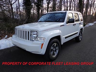 08 liberty sport 2wd extreme low miles excellent cond in and out fully inspected