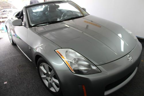 2004 nissan 350z roadster convertible - repairable flood salvage damaged fixer!