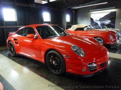 Local one owner 2011 turbo s coupe - low miles - shipping world wide -