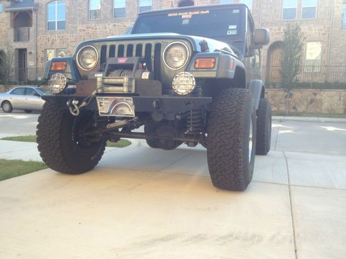 2004 equipped and lifted jeep wrangler x sport utility 2-door 4.0l