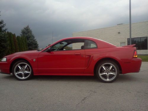 99 ford mustang gt 99k miles 5spd