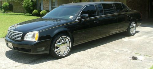 2000 cadillac deville black 6 dr limousine