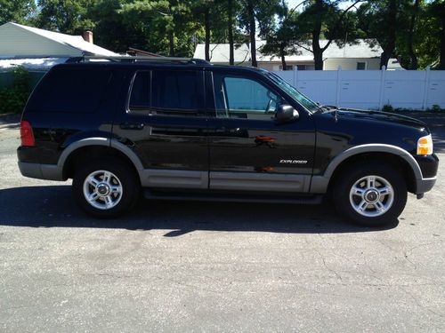 2002 ford explorer 4dr xlt 4wd third row seating leather nice