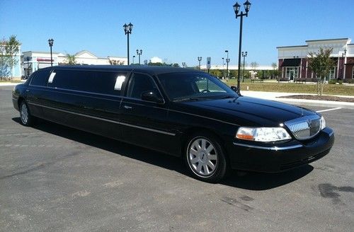 2006 lincoln town car 120" limousine *low miles* limo stretch limousine exotic