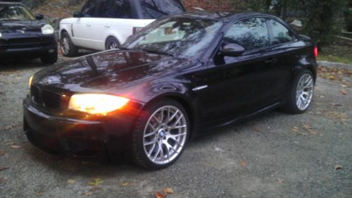 Bmw 1m coupe 2,100 miles 2011