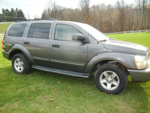 2004 dodge durango limited 5.7l - loaded (bose,dvd,leather,3rd row seating)