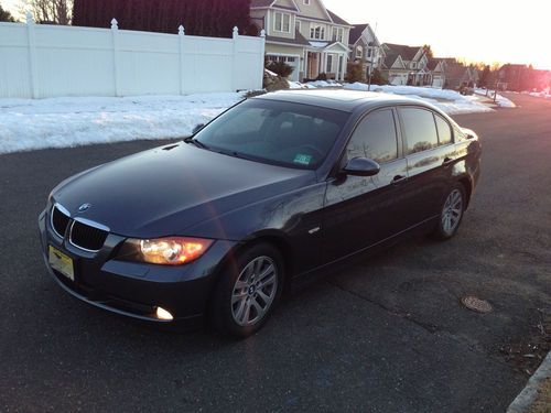 *** 2007 bmw 328xi - awd - navigation - fully loaded!! *** no accidents