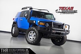 2007 toyota fj cruiser 4wd lifted! arb bumper &amp; snorkel! automatic, must see