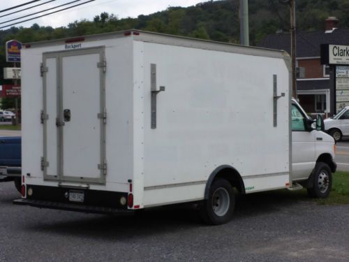Ford e350 12 ft cutaway style dually